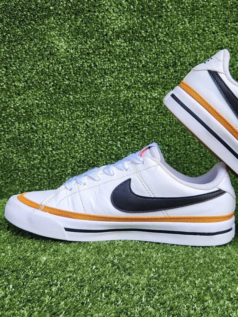 Nike Court Legacy Low Big Girls Leather White Tan Sneakers Shoes Size 4.5 Youth